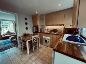Pass the Keys Scallop Cottage Oasis of Calm